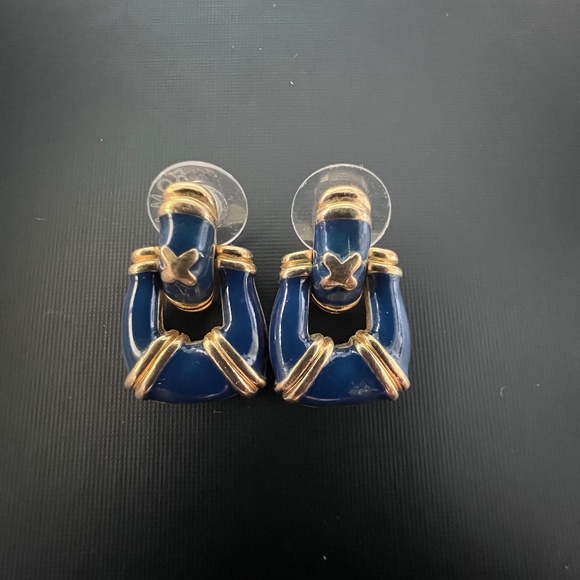 Vintage Avon Earrings Doorknocker Navy Blue Enamel Goldtone Makers Mark - Picture 5 of 5